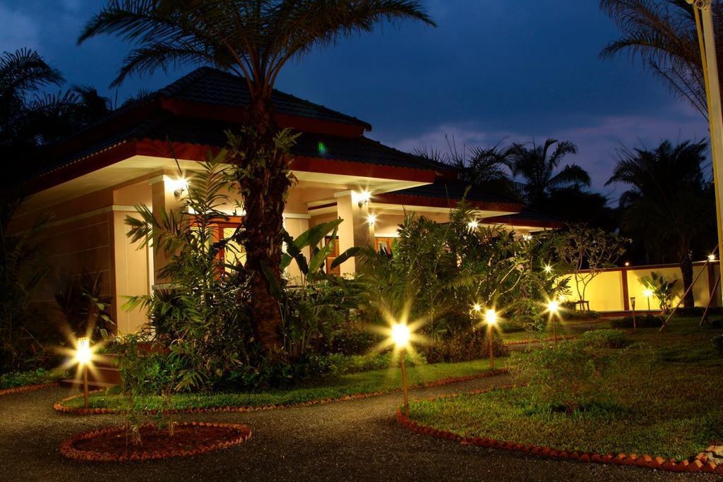 Thalane Palm Paradise Resort Krabi town المظهر الخارجي الصورة